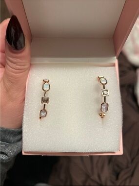 Bomb party desert oasis earring jewel candy